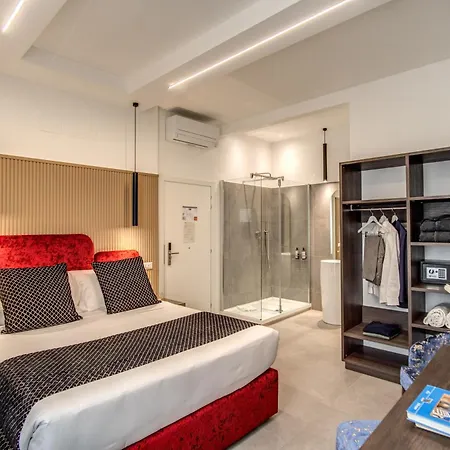 Little Queen Suite-3