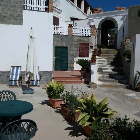 Camere La Cesa-3