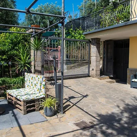 On' Michele Guest House-3