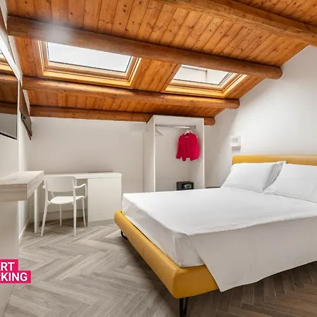Principe Di Paterno - Budget Double Rooms & Breakfast-3