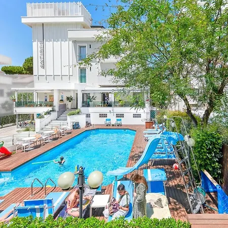 Family Hotel Antibes -50m dal mare --2