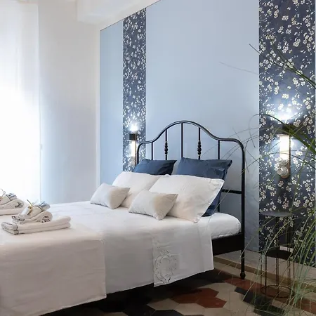 Donna Elena - Epoque Residence-3