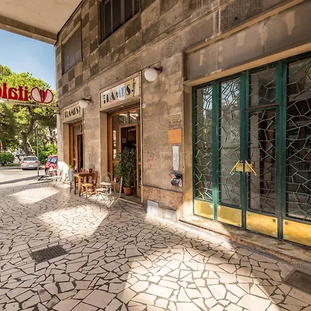 Nelli Rooms Via Veneto-2