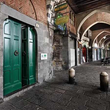 OLD PORT ROOMS di Fronte all'Acquario - GENOVABB IT-2
