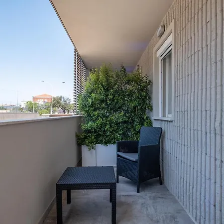 Helios Guest House-2