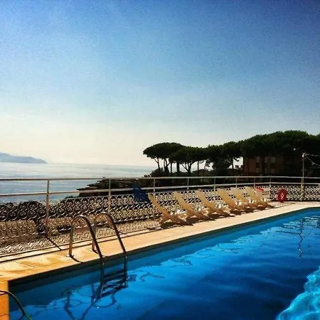 Residence Portofino Est-3