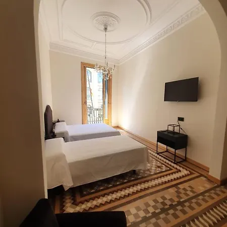 Hostal Lausanne-3