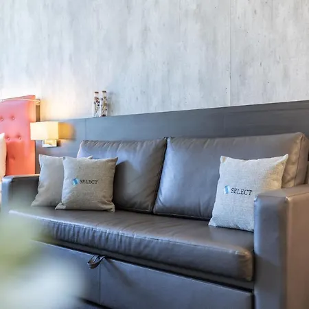 Select Hotel Berlin The Wall - Apartments-3
