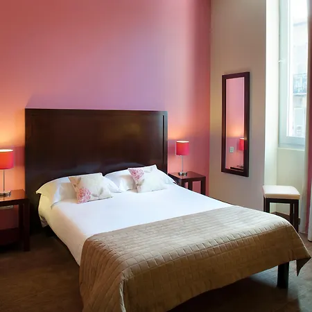 Hotel Relais Acropolis Nice-3