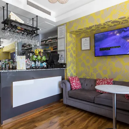 Hotel Shepherds Bush London-3