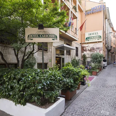Hotel Carrobbio-2