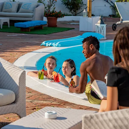 Lh Hotel La Funtana - Adults Only-2