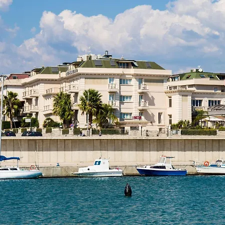 Best Western Plus Hotel Perla Del Porto-2