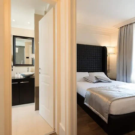 Verona House Aparthotel-3