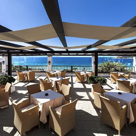 Colonna Grand Hotel Capo Testa-3