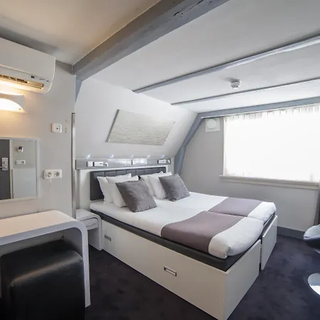 Hotel Cc-2