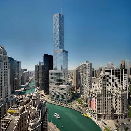 Trump International Hotel & Tower Chicago-3