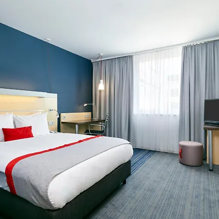 Holiday Inn Express Berlin City Centre By Ihg-2