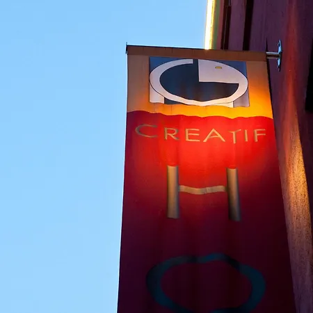 1St Creatif Hotel Elephant-3