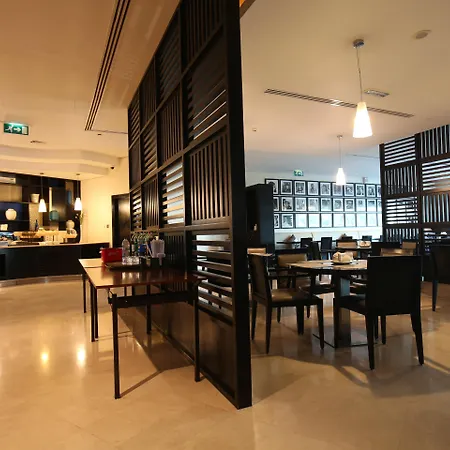 Holiday Inn Express Dubai Airport By Ihg-2