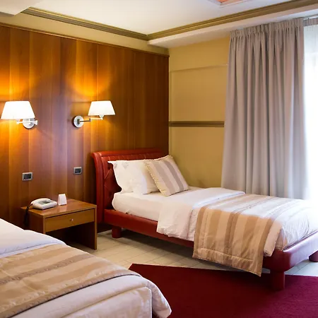 Diplomat Hotel & Spa-2