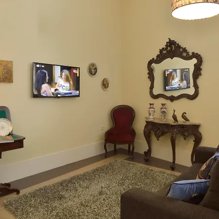 Dukes Corner Guest House-2