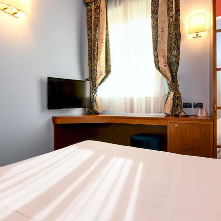 Hotel City-2