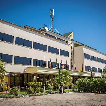 Hotel Cristallo Relais, Sure Hotel Collection By Best Western-2