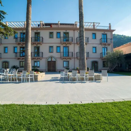 Best Western Plus Hotel Terre di Eolo-2