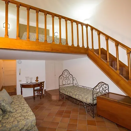 Palazzo Raho-3