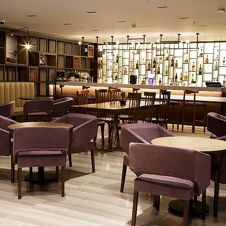 Bof Hotels Business-3