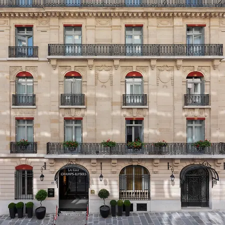 La Clef Champs-Élysées Paris by The Crest Collection-3