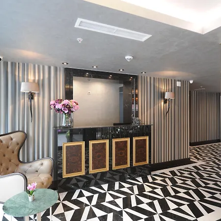 Le Petit Palace Hotel - Special Category-2