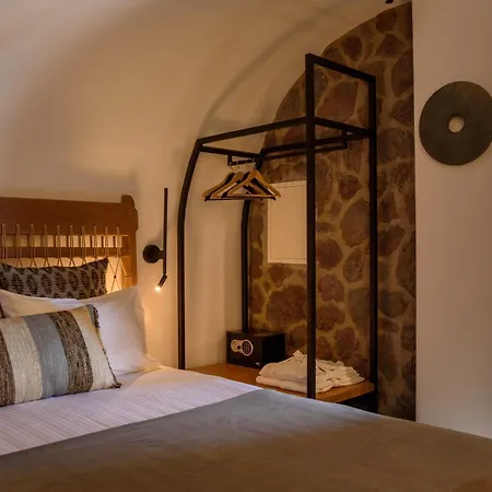Vrachos Suites Mykonos-3