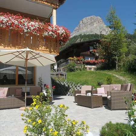 Pension Garden Hotel-2