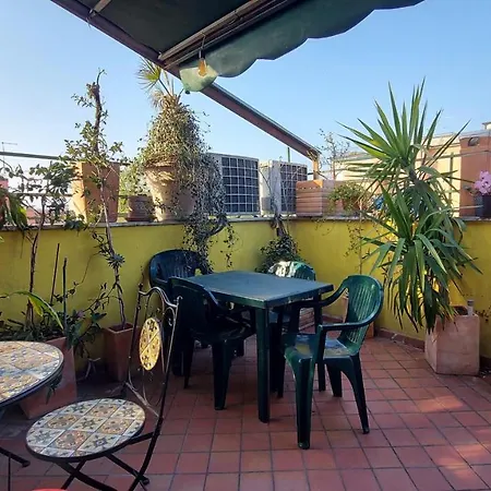 Marconi Rooms&Apartments-2
