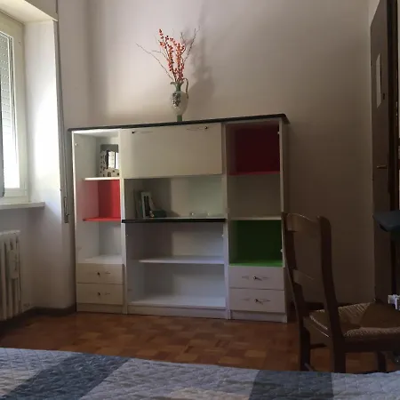 Affittacamere Ferranti di fronte al Centro di Selezione-2
