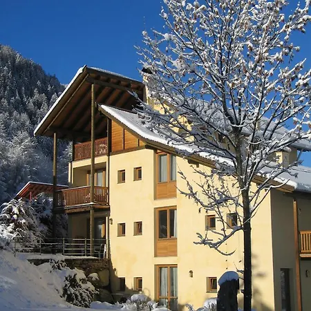 Goldene Rose Karthaus A Member Of Small Luxury Hotels Of The World-2