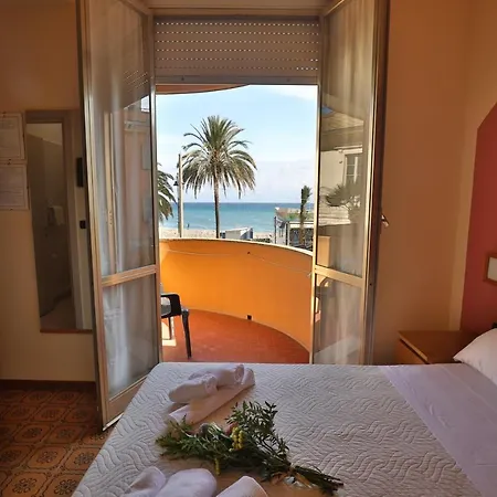 XXV APRILE Casa per Ferie-2