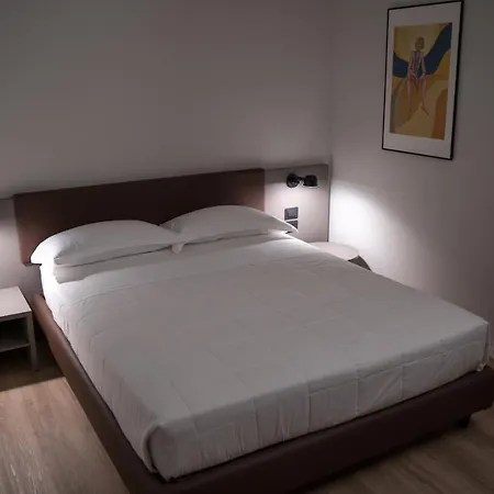 Palazzo Bellocchi - Suites&Apartments-3