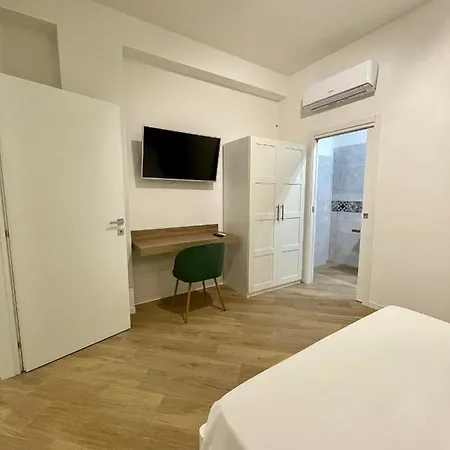 Albaria Rooms-Apartments-2