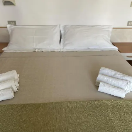 Hotel Alex-2