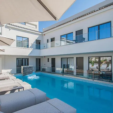 Althaea Luxury Rooms-3