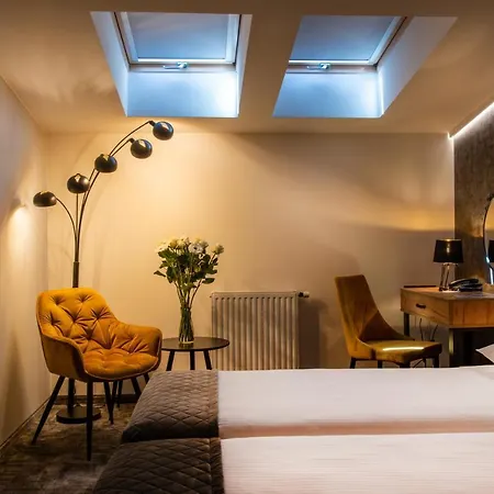 1891 Garni Hotel-3
