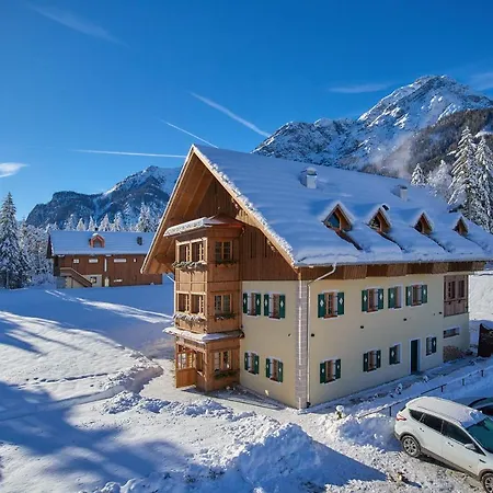 Natura Boutique Chalet Wellness Spa-2