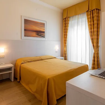 Hotel Corinna-2