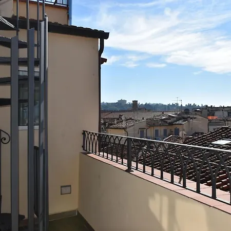 Hr Bedrooms In Florence-2
