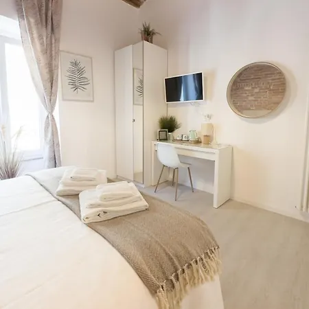 White Ostilia Guesthouse-3