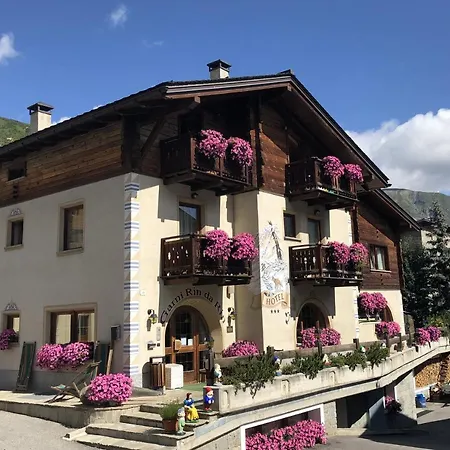 Hotel Garni Rin Da Rin-2