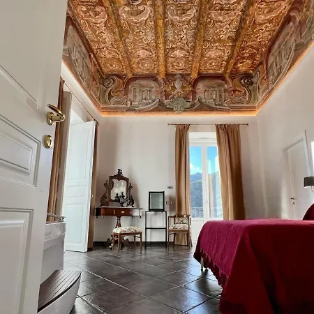 Palazzo Della Guardia-3